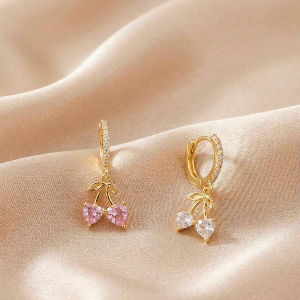 Berry Kiss - Zirkon Taşlı Halka Tragus Helix Lobe Conch Rook Cerrahi Çelik Piercing