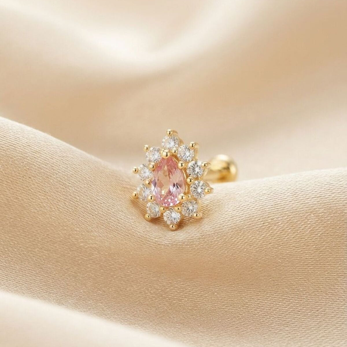 Petal Glow - Piercing Helix Tragus Lob Kıkırdak